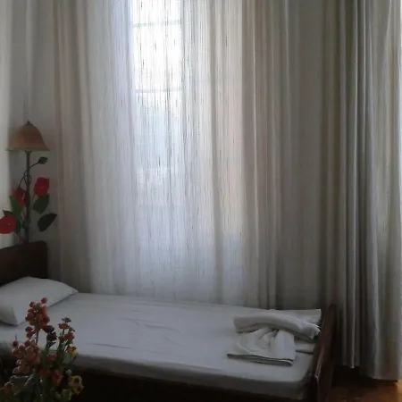 Stella 3*